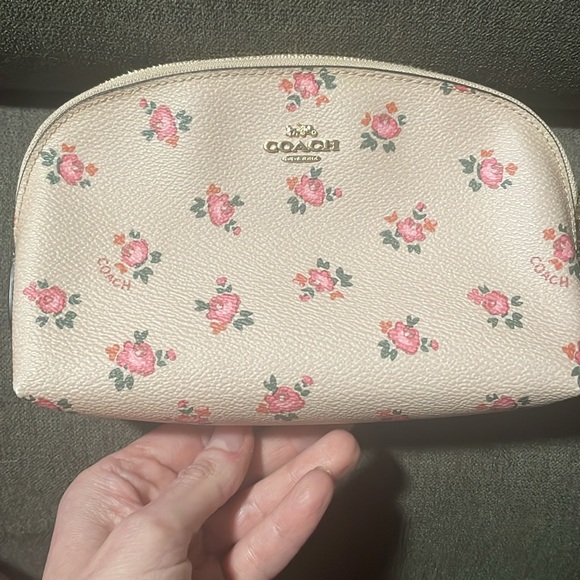 Floral Pink Women's Bag - Picture 2 of 7